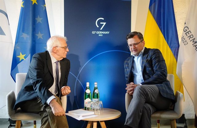 Borrell et Kuleba discutent des prochaines étapes de la candidature de l’Ukraine à l’UE