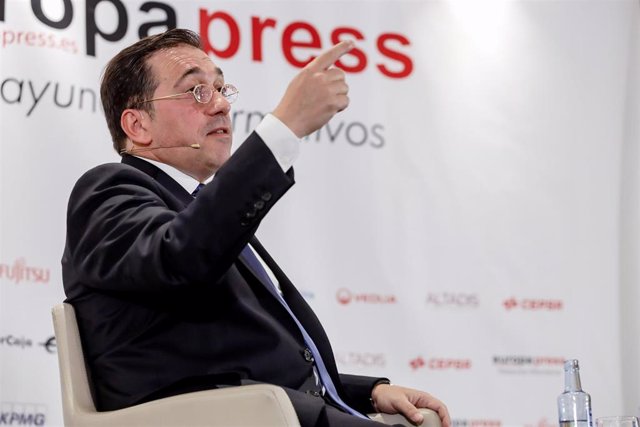 Albares promet « parle plus fort » contre l&rsquo;annexion voulue par Poutine en Ukraine et continuer à soutenir Kyiv