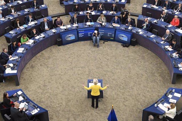 Bruxelles dément le gel des fonds à l’Espagne : cette déclaration est « sans fondement »