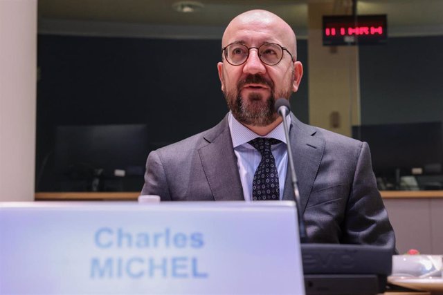 Michel défend à Kyiv le « détermination » de l’UE pour aider militairement l’Ukraine : « il te faut des chars »
