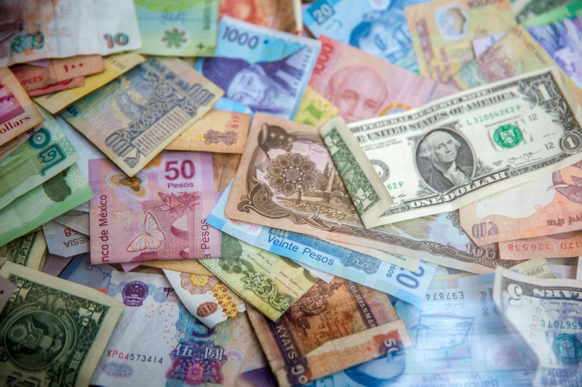 Les travailleurs migrants ont renvoyé chez eux près de 800 milliards de dollars en 2022. Quels pays sont les plus gros bénéficiaires ?