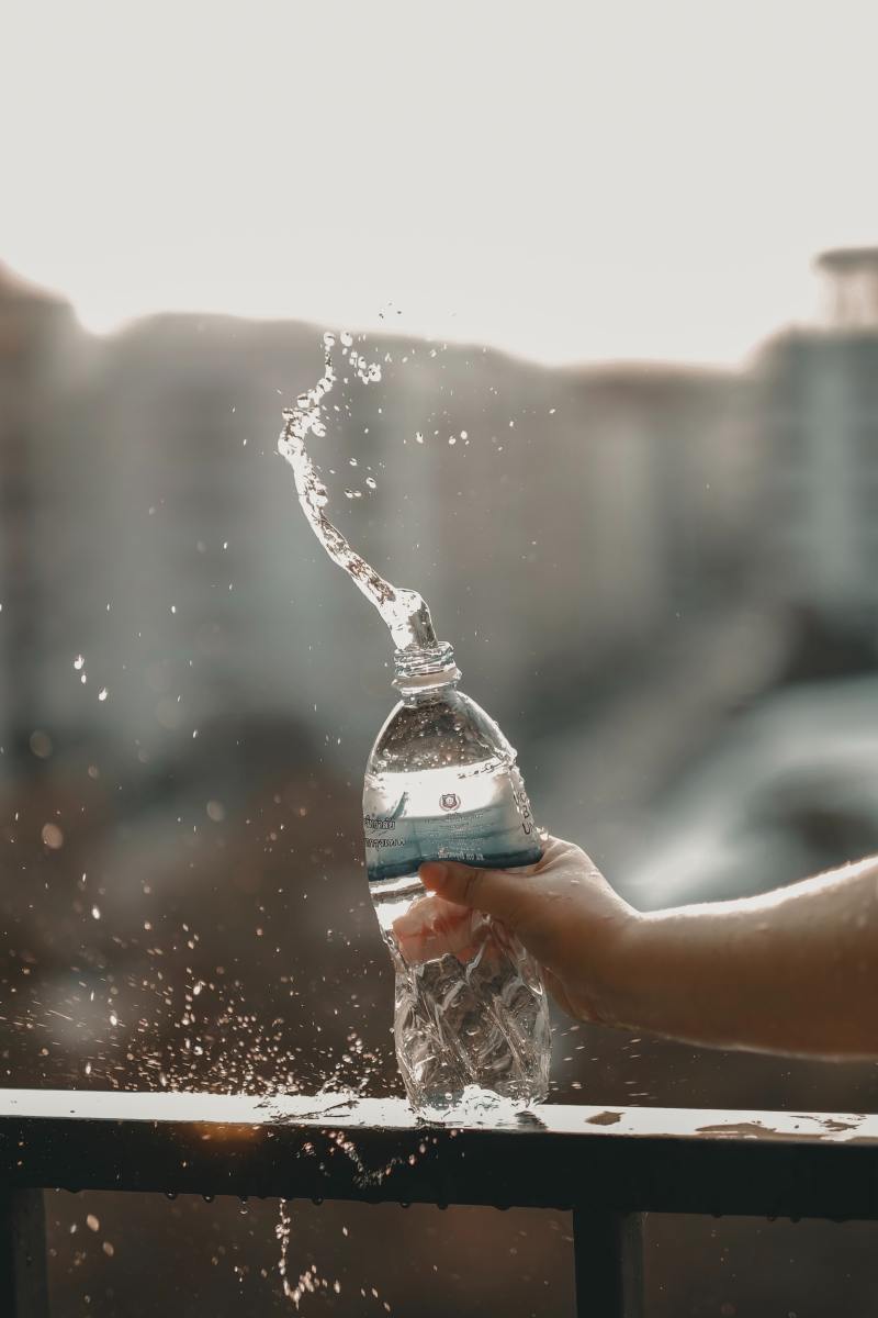 L’utilisation croissante d’eau en bouteille signale une menace pour l’objectif de l’ONU en matière d’eau et d’autres histoires environnementales que vous devez lire cette semaine