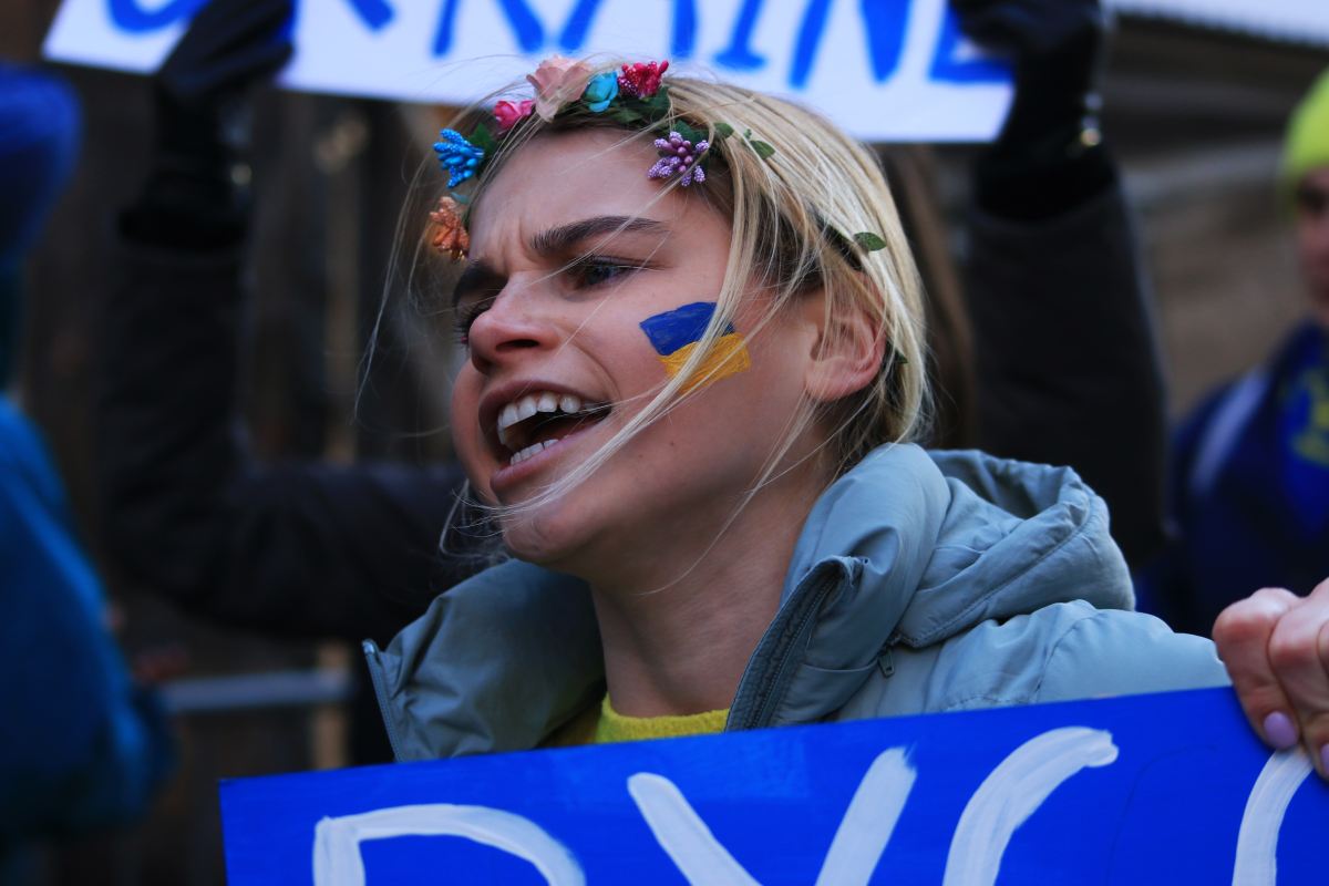 Ukraine: la Commission propose de créer une facilité spécifique pour soutenir le redressement, la reconstruction et la modernisation de l’Ukraine
