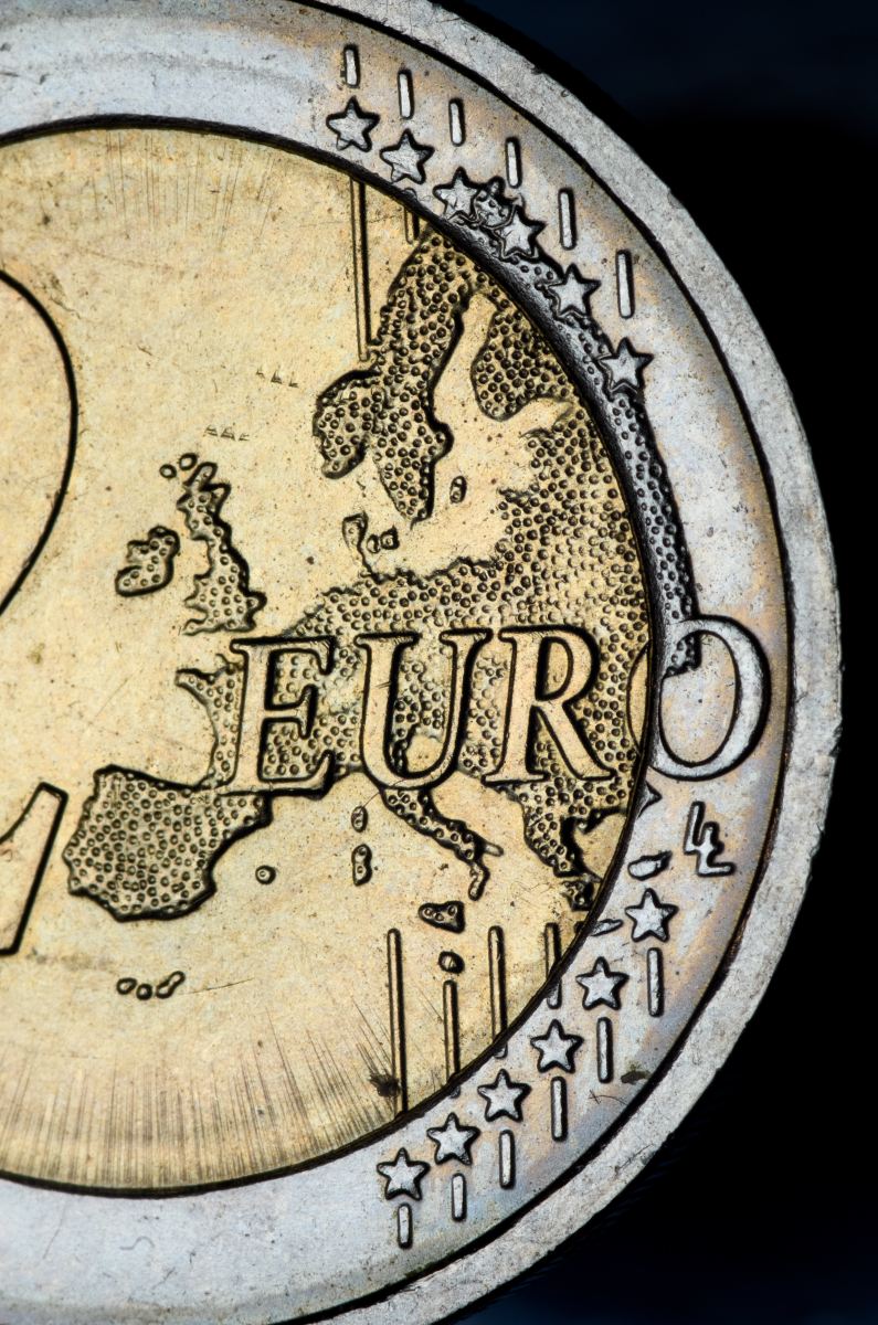 Global Gateway: la Commission et la BEI annoncent des fonds d&rsquo;une valeur de 18 milliards d&rsquo;euros pour stimuler les investissements dans l&rsquo;action pour le climat et les économies durables