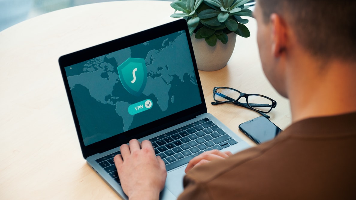Comment un recrutement plus diversifié peut aider à combler le manque de talents en cybersécurité