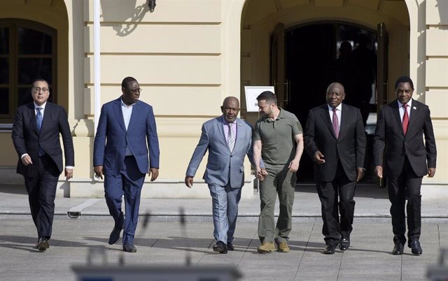 L&rsquo;UE apprécie l&rsquo;implication des dirigeants africains mais défend le plan de Kiev comme « le seul pour une paix juste »