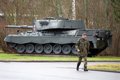 La Suisse rejoint le nouveau paquet de sanctions de l’UE contre la Russie mais rejette la vente de chars Leopard 1 à l’Ukraine