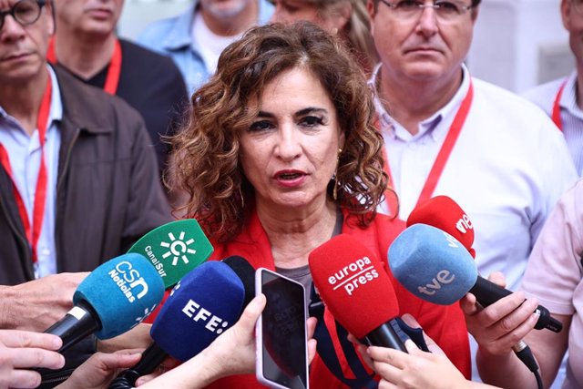 Le PSOE exclut l’expulsion de Podemos du gouvernement et dit qu’il ne fera rien pour obscurcir la présidence espagnole de l’UE