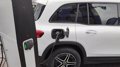 L’UE confirme l’accord qui rendra obligatoire la présence de chargeurs pour véhicules électriques tous les 60 km