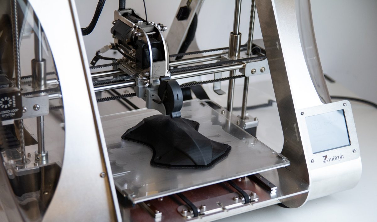 Cette organisation à but non lucratif utilise la technologie d&rsquo;impression 3D pour offrir aux réfugiés le don d&rsquo;entendre