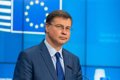 L’UE et les États-Unis intensifieront le dialogue pour conclure des accords sur l’acier, l’aluminium et les minéraux critiques à l’automne.