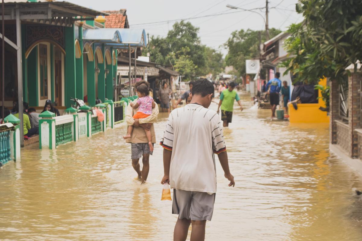 Inondations en Libye : l’UE débloque 5,2 millions d’euros et canalise une aide supplémentaire en matière de protection civile