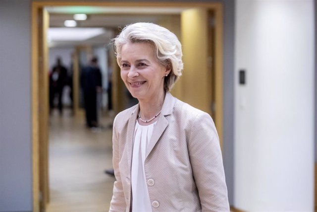 Von der Leyen confirme que les nouvelles sanctions contre la Russie incluront des mesures contre les diamants russes