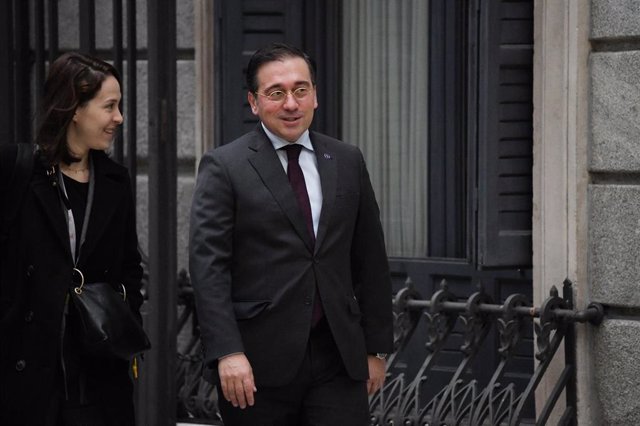 Albares rejette le « faux et inacceptable » accusations d’Israël après avoir déclaré que Sánchez soutenait le terrorisme du Hamas