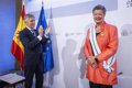 Marlaska impose la plus haute distinction de la Garde civile au commissaire européen à l’Intérieur