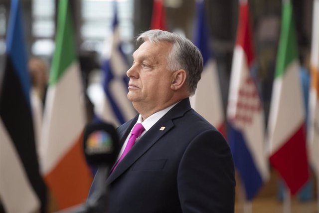 Orbán insiste sur le fait que l&rsquo;Ukraine n&rsquo;est pas prête à rejoindre l&rsquo;UE malgré le rapport de la Commission européenne