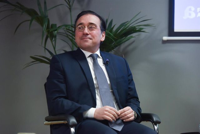 Albares condamne « attaques massives » de la Russie contre l&rsquo;Ukraine et réitère le soutien de l&rsquo;Espagne à Kiev