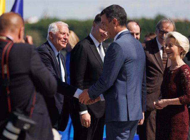Sánchez soutient le travail de Borrell et réitère que le processus à deux États est la solution au conflit à Gaza