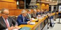 Samper déclare au commissaire européen à l’Agriculture que les agriculteurs ont « une bureaucratie excessive et des dépenses extrêmes »