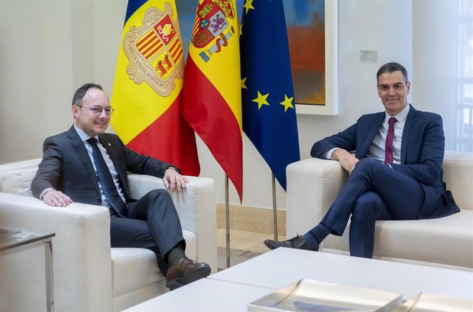 Sánchez rencontre à Moncloa le président d’Andorre et ils exigent l’accord avec l’UE