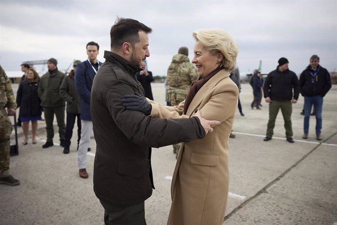 L'UE accepte 5 milliards pour envoyer des armes à l'Ukraine et autorisera l'achat de munitions en dehors de l'UE
