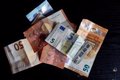 Denaria soutient la position du Parlement européen visant à limiter les paiements en espèces à 10 000 euros