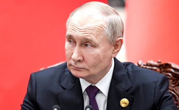 L'UE suspend les émissions de quatre autres médias russes pour diffusion de propagande du Kremlin