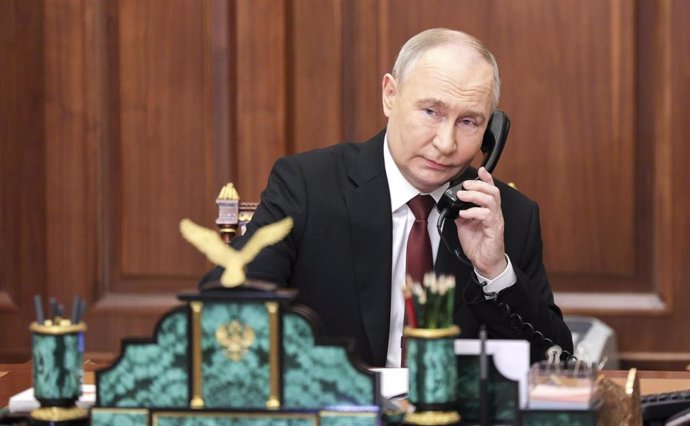 Les 27 parviennent à un accord pour utiliser les avoirs russes gelés pour armer l’Ukraine