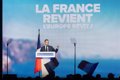 L'extrême droite remporte la France et obtient plus de deux fois plus de voix que la liste Macron, selon les sondages à la sortie des urnes.