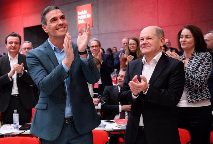 Les socialistes européens nomment Sánchez et Scholz comme négociateurs pour répartir les hautes positions de l'UE