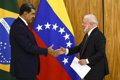 Lula souligne à Maduro « l'importance » d'avoir une « grande » présence d'observateurs électoraux