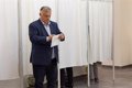 Orbán explore des alliances avec les ultraconservateurs lors de réunions avec Meloni et Morawiecki avant le sommet européen