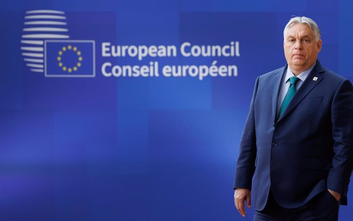 La Hongrie saute l'ultimatum lancé par Bruxelles pour expliquer son projet de visa pour les Russes et les Biélorusses