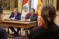 Albares signe avec son homologue péruvien le nouveau cadre d'association à travers lequel 160 millions seront canalisés en trois ans