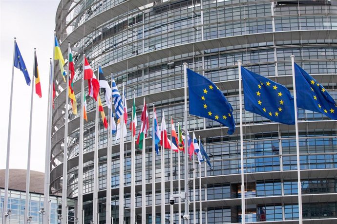 Ce jeudi à Budapest, les dirigeants européens cherchent à donner une image d'unité et leur propre agenda après la victoire de Trump