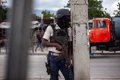 L'UE condamne le « massacre » de plus de 180 personnes par un gang en Haïti et menace d'imposer des sanctions