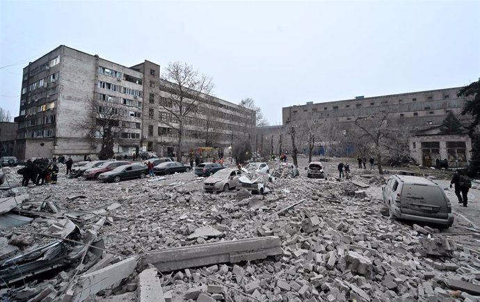 L'UE n'exclut pas le déploiement de troupes en Ukraine et se dit prête à « coordonner tous les efforts »