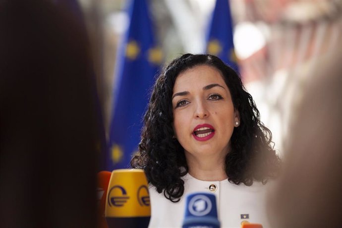 Le Kosovo dénonce le traitement injuste de la part de l'UE et avance avec la Serbie malgré son alignement sur la Russie et la Chine