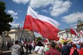 La Pologne choisit le président de demain dans un deuxième tour sans un favori clair