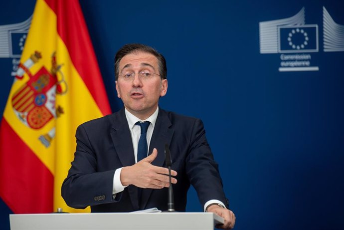 Albares parle « Sur la situation au Moyen-Orient » Avec son homologue à la poitrine après l'escalade militaire dans la région