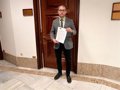 Valero critique que « l'argent du terrain le veut pour les armes » et demande au gouvernement comme opposition à la coupe du PAC