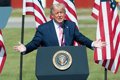 L'UE exerce son accord commercial avec Trump pour exclure que des tarifs à 100% sont facturés à ses pharmaciens