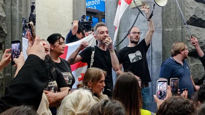 Neuf ONG exhorte l'UE à faire pression sur la Géorgie pour arrêter la persécution des médias et de la société civile