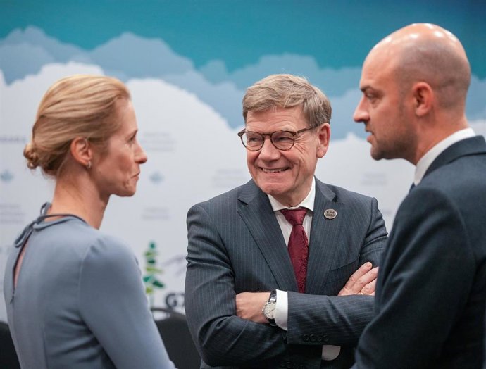 Les ministres des Affaires étrangères de l'UE discuteront des négociations de paix pour l'Ukraine par vidéoconférence