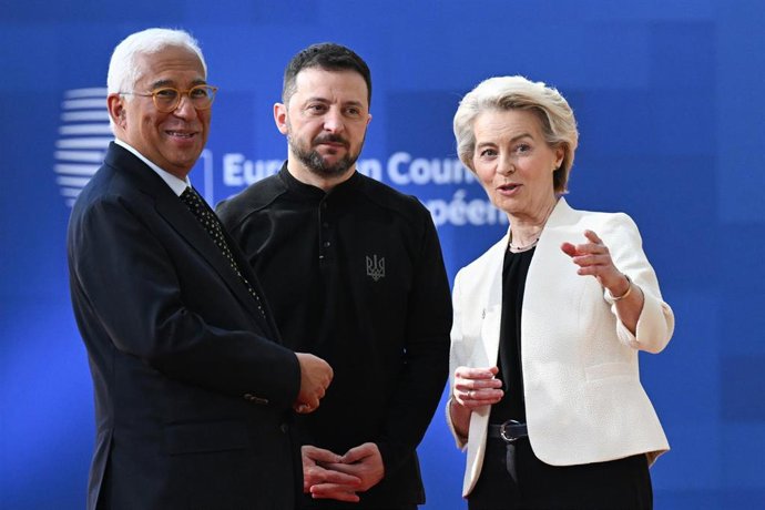 L'UE renforce ses gestes avec l'Ukraine à l'occasion de l'anniversaire de la guerre tandis que la Hongrie montre la division des 27