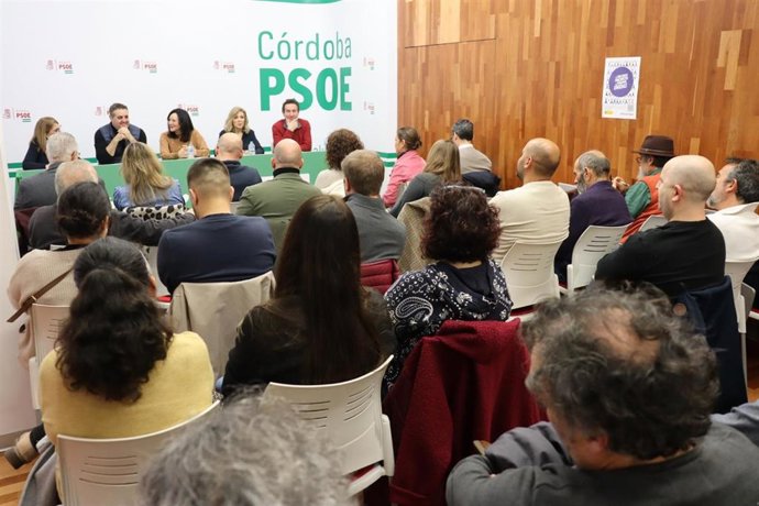 Le PSOE de Cordoue et l'UPA appellent à défendre un PAC qui garantisse une aide au changement générationnel dans les campagnes