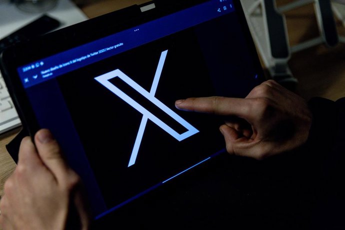 Le Parlement des Canaries, contesté par Vox, rejette l'anonymat sur les réseaux sociaux