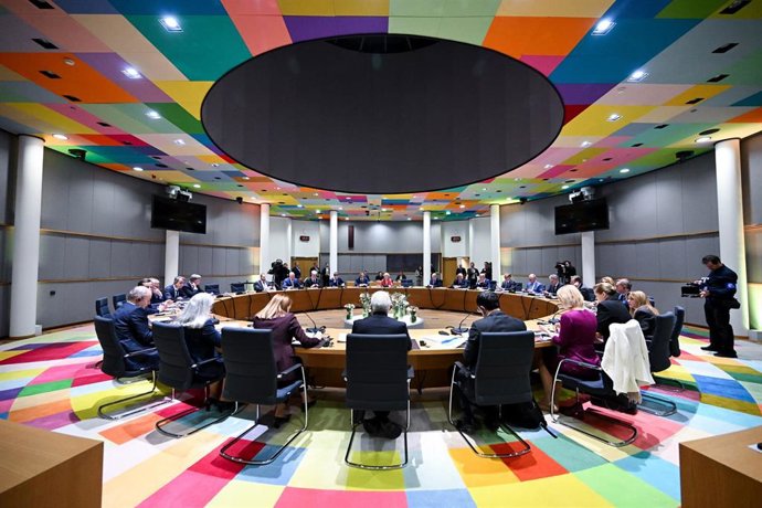 Les 27 établissent des exceptions au prêt de 90 milliards à l'Ukraine pour l'achat d'armes en dehors de l'UE