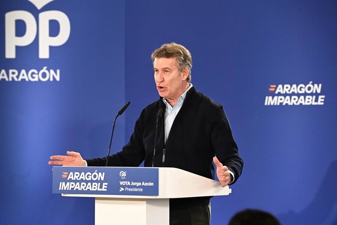 Núñez Feijóo (PP) dit « non à une régularisation massive sans garanties » et fait appel au consensus européen