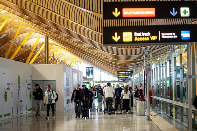 Une compagnie aérienne appelle à une révision immédiate du contrôle aux frontières de l'UE avant les mois de pointe de l'été